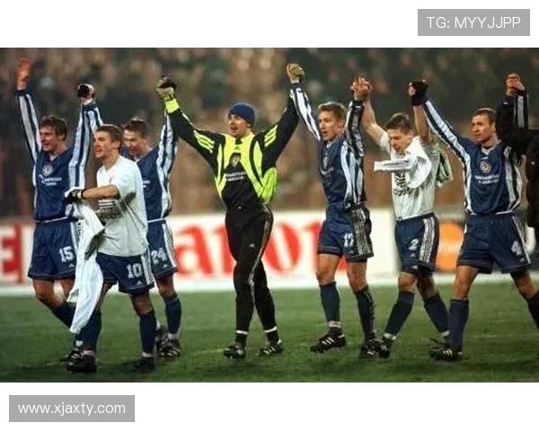 安德烈舍甫琴科从乌克兰金童到传奇射手的人生荣耀与足球征途