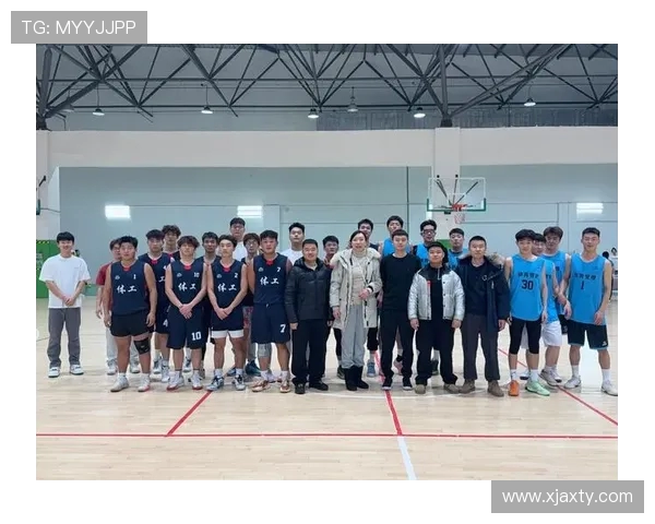 以篮球为纽带探索团队协作与竞技精神在青年成长中的重要作用