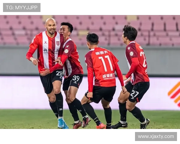 弗伦基德容掌控中场节奏带领球队重塑传控足球新辉煌