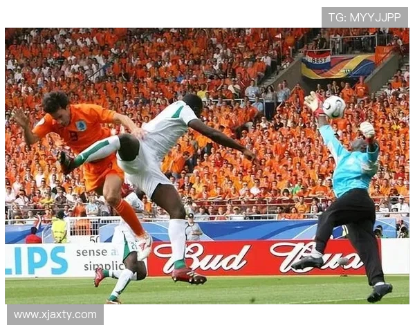 2010年世界杯经典对决荷兰队与德国队的精彩较量回顾